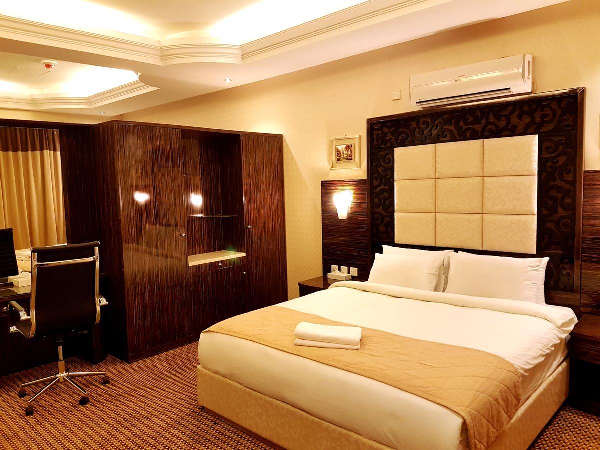 White Moon Al Sadd 3* Doha