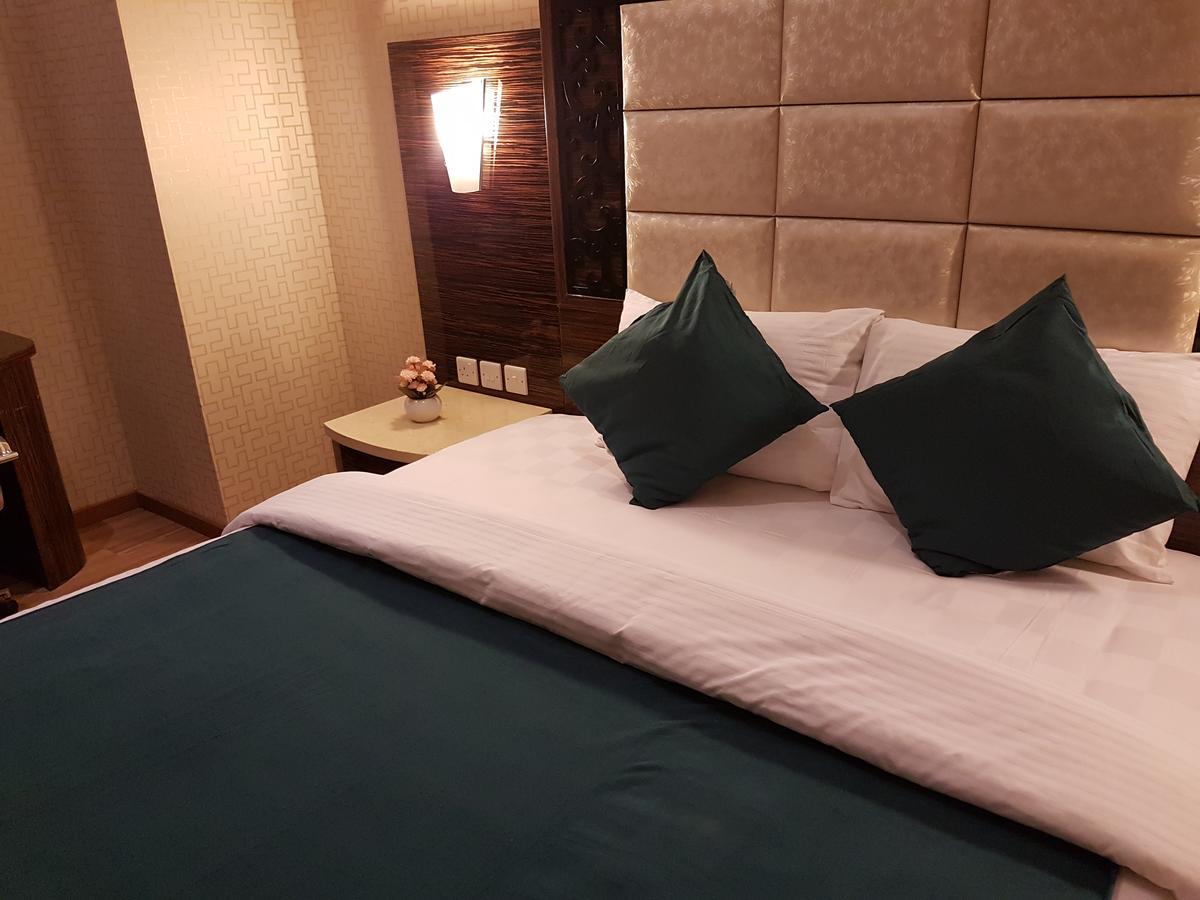 White Moon Al Sadd Aparthotel Doha