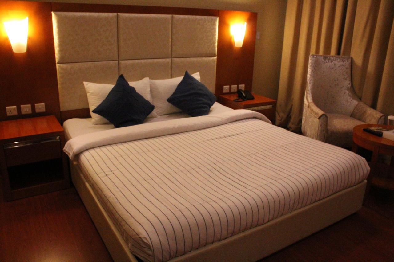 White Moon Al Sadd Aparthotel