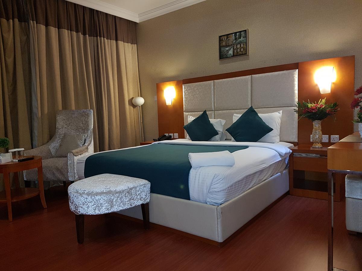 White Moon Al Sadd Aparthotel